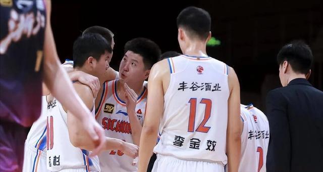 网页版登录入口-转折点明尼苏达森林狼扳平良机马德里竞技今晨强势反弹，深圳男篮今晚止住颓势看傻球迷的简单介绍